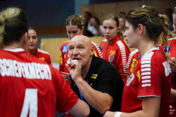 Handball WM 2021 Frauen: Österreichs Trainer in Quarantäne